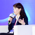 Simona Sha (Executive Publisher and Etditor-in-Chief, Harper’s BAZAAR CHINA)