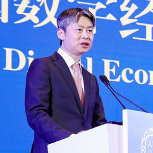 SUN Xiao (Secretary General, China Chamber of International Commerce, APEC China Business Council)