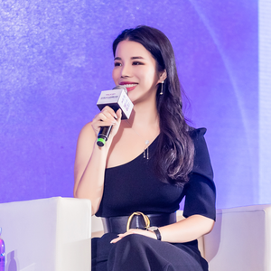 Wendy Yu (Founder and CEO of Yu Holdings)